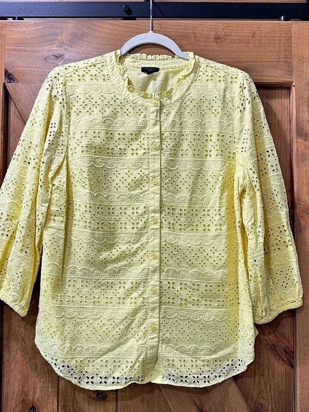 Talbots Eyelet 3/4 Sleeve Blouse in Yellow Petite Large Like New